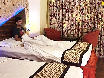 Eyewitness KAJAL BHABHI & Devar acquire ultra-kinky with each other in a hot Desi pound-jamboree!