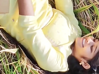 Desi female Riya Bhabh1 likes a xxx honeypot screwing in the sphere