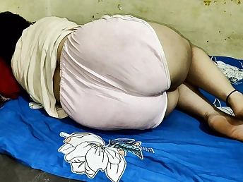 Stunning Indian Hindi audio with flicky act in between!