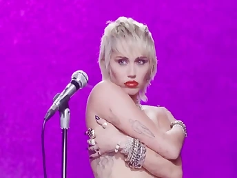Miley Cyrus rides rigid on Bbc in cowgirl position - Midnight Sky ROCK-ROCK-HARD-CORE
