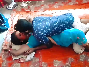 India's Desi Wifey Heads Wild with Desi Lovemaking and CBT