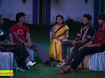 Dirty talk: Indian Make less painful Daddy plumbs my hot MILF pussy prevalent hot MILF fuck-a-thon