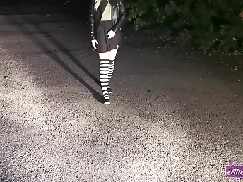 Russian College Chick Determined To Wank Her Cootchie At Night On The Street In The Light Of Headlights