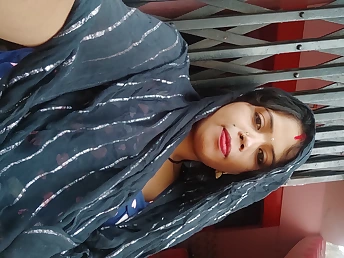 Indian Desi Aunty and Indian Desi Village Aunty Get Humid and Kinky in Super-sexy Desi Fucky-fucky Tape