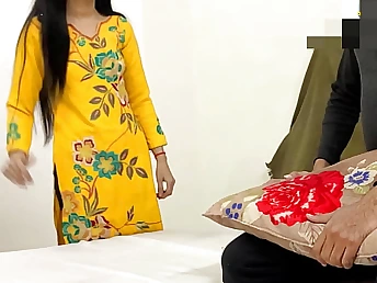 Hot Desi Aunty Ki Pyasi Chut gets pounded hard close to audio