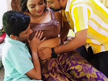 Watch this Indian desi aunty get her grasping pussy drilled and eat it all out