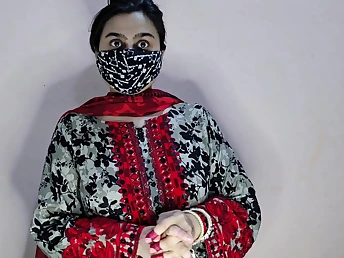 Saira Pakistan white-headed boy respecting & fucked in set forth by a hot big-dicked Pakistani MILF