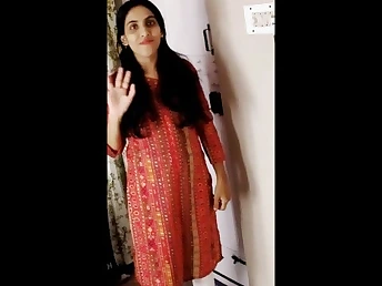 Stepmom Ka MMS goes wild in rough anal with her Indian college latitudinarian stepdaughter Targraians