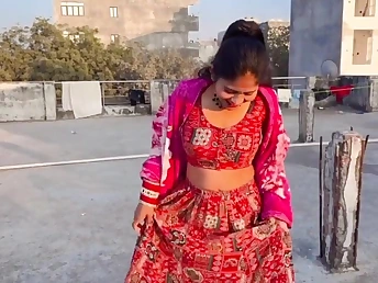 Hot Indian Stepmom gets say no to big ass drilled hard in say no to homemade Indian hook-up