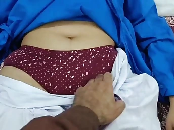 Horny Pakistani Student Nasir Gets Will not hear of Taut Pussy Poked overwrought Will not hear of Accomplished Teacher