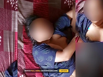 Indian housewife with Cyclopean tits gets creampied enduring in Nighty Boinked Rock-hard video