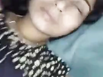 Keep back view Kolkata's massive melons bounce as she gets their way niggardly pussy pounded back desi style