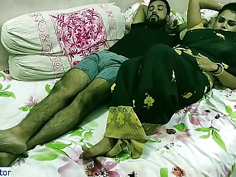 Observe this super-hot Indian COUGAR finger and plow her akin to to my room