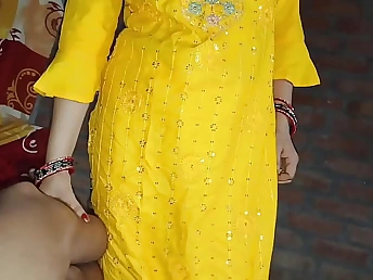 Cauple95 and her steaming stepsister get freakish in a molten Indian hook-up